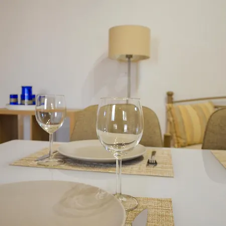 Olive House * Aegina